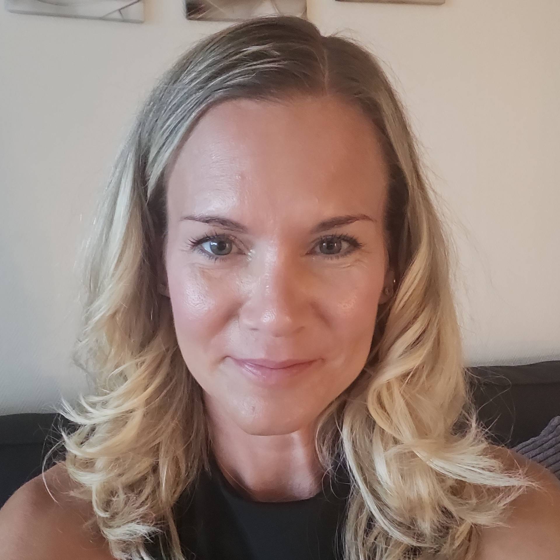 Claire LE ROUX