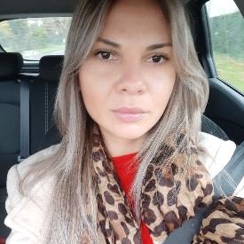 FERNANDA Dos Santos Siqueira