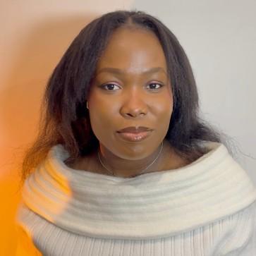RÉBECCA KINDO