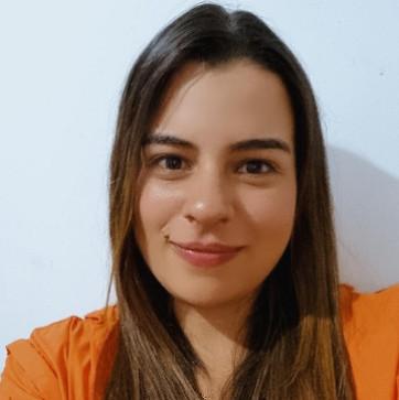 LAURA CAMILA MANCHOLA