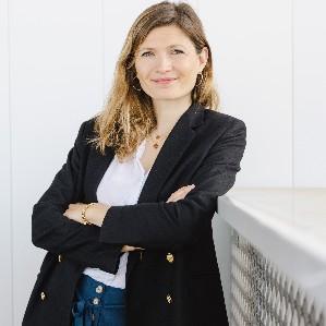 Sandrine Travers