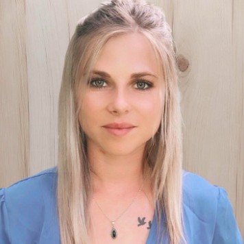 Alicia Petrolli