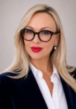 Yuliia Cherneau