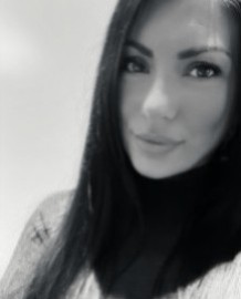 MÉLANIE CHAYA