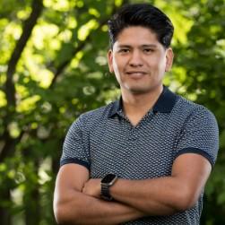 Jhonathan Flores Maira