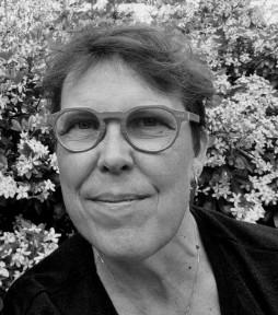 VALÉRIE CHAPRON