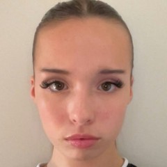Louna MACHEN