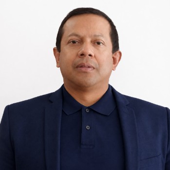 JEAN YVES RANDRIAMAHAZOMANANA