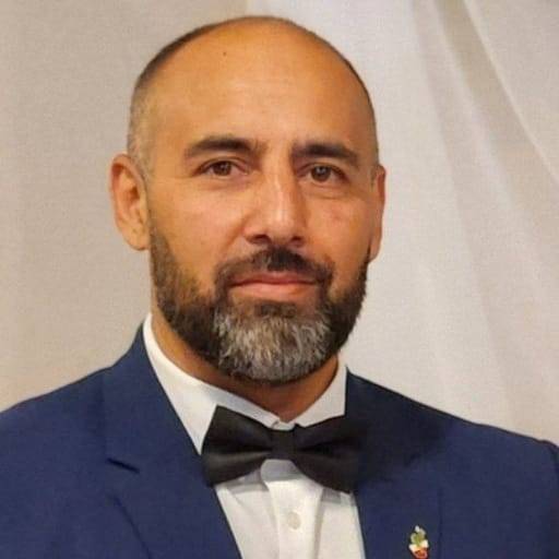 Siamak(Sia) Khademinejad