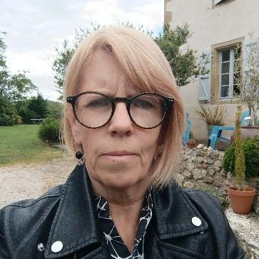 CLAIRE VUACHET