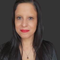 Laurie Delbeque